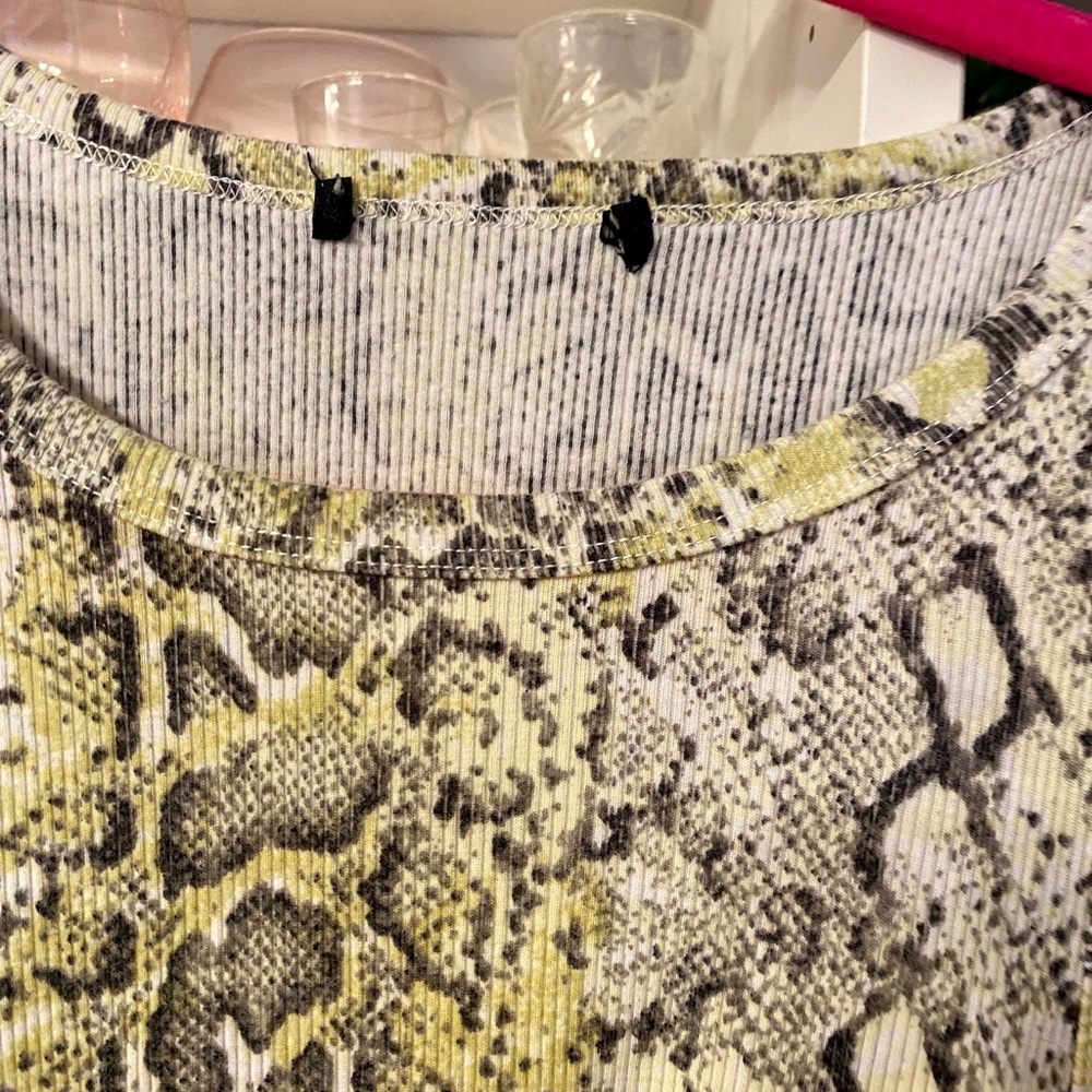 ZARA Snakeskin Ribbed Knit Ruched Midi Dress - Picture 4 of 5